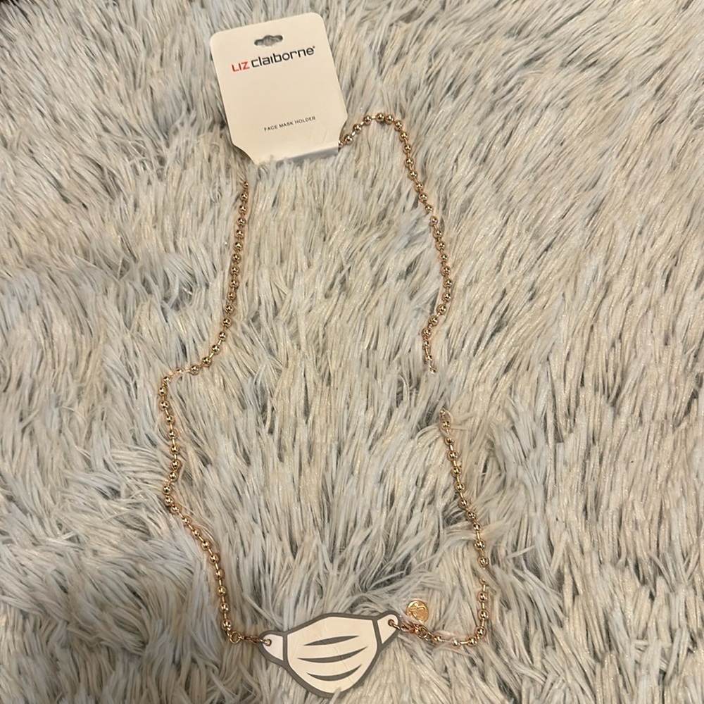 Liz Claiborne Women’s Face Mask Holder Chain Necklace